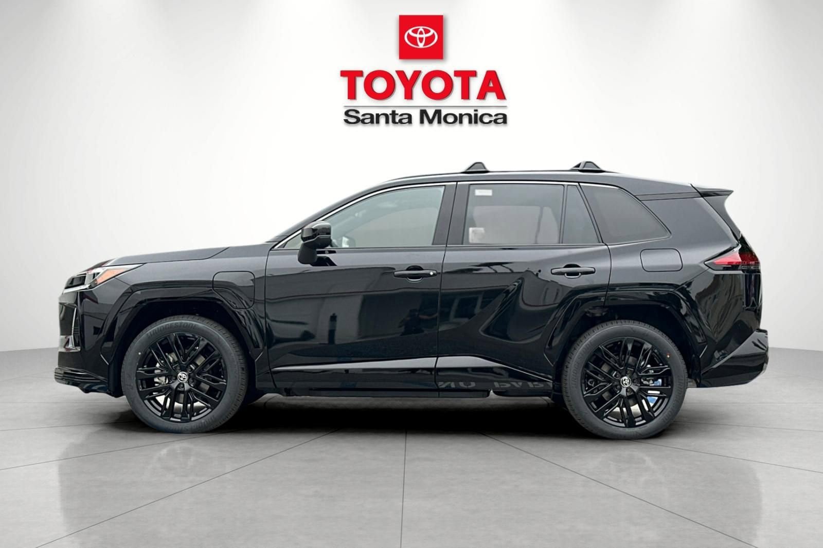 New 2026 Toyota RAV4 XSE AWD/4WD image 8