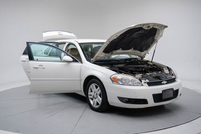 Used 2008 Chevrolet Impala LT image 13