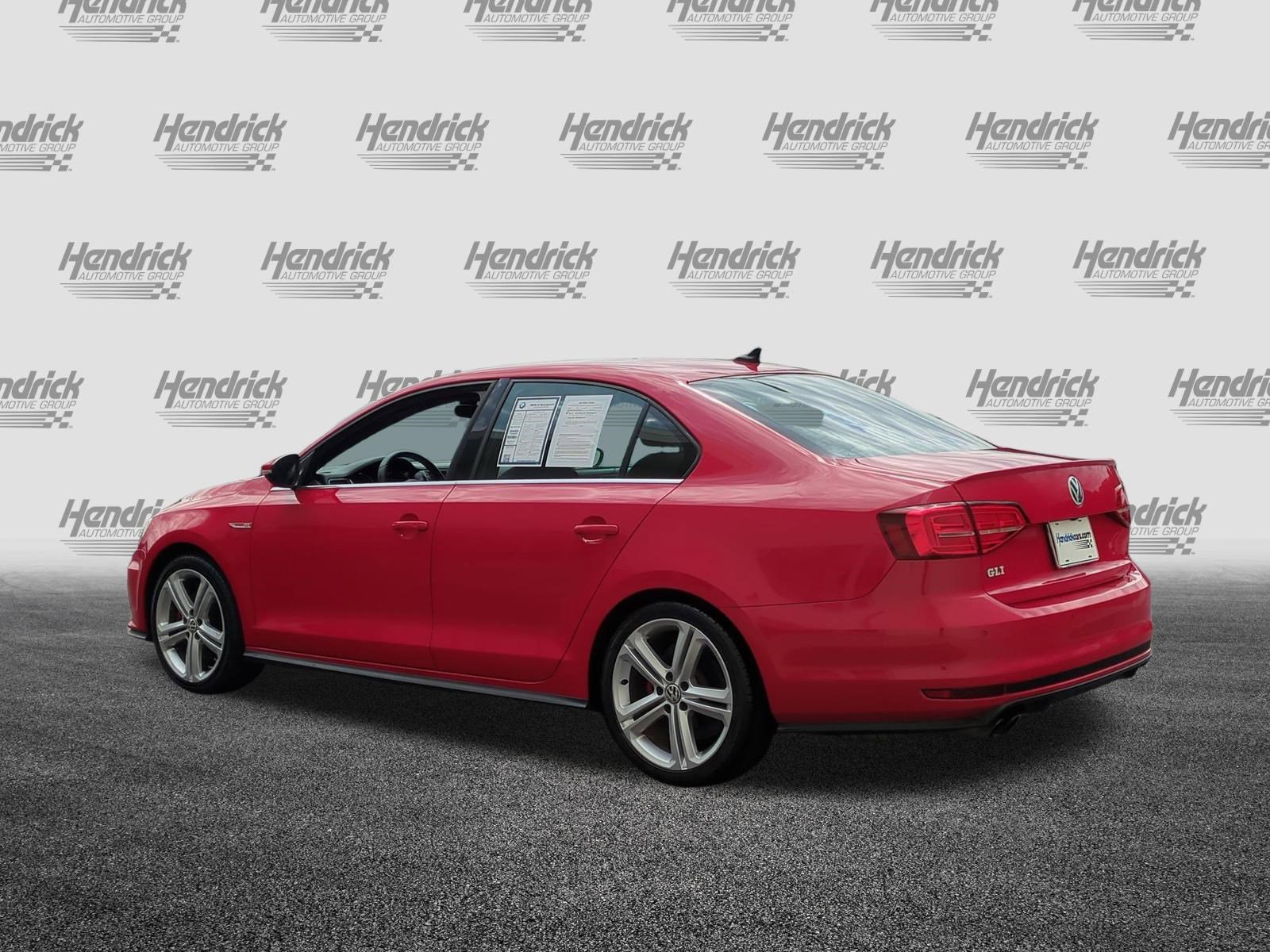 Used 2017 Volkswagen Jetta GLI FWD image 8