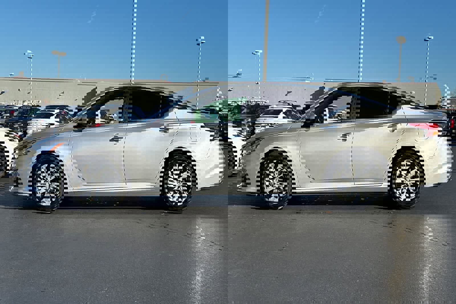 Used 2019 Nissan Altima 2.5 S image 9