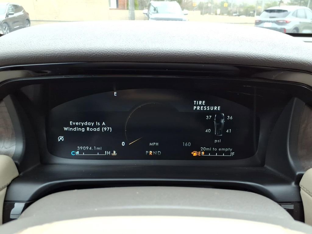 Certified 2020 Lincoln Aviator Reserve w/ Equipment Group 202A image 28