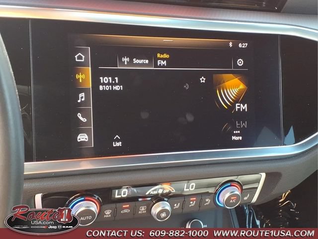Used 2021 Audi Q3 2.0T Premium w/ Convenience Package AWD/4WD image 19