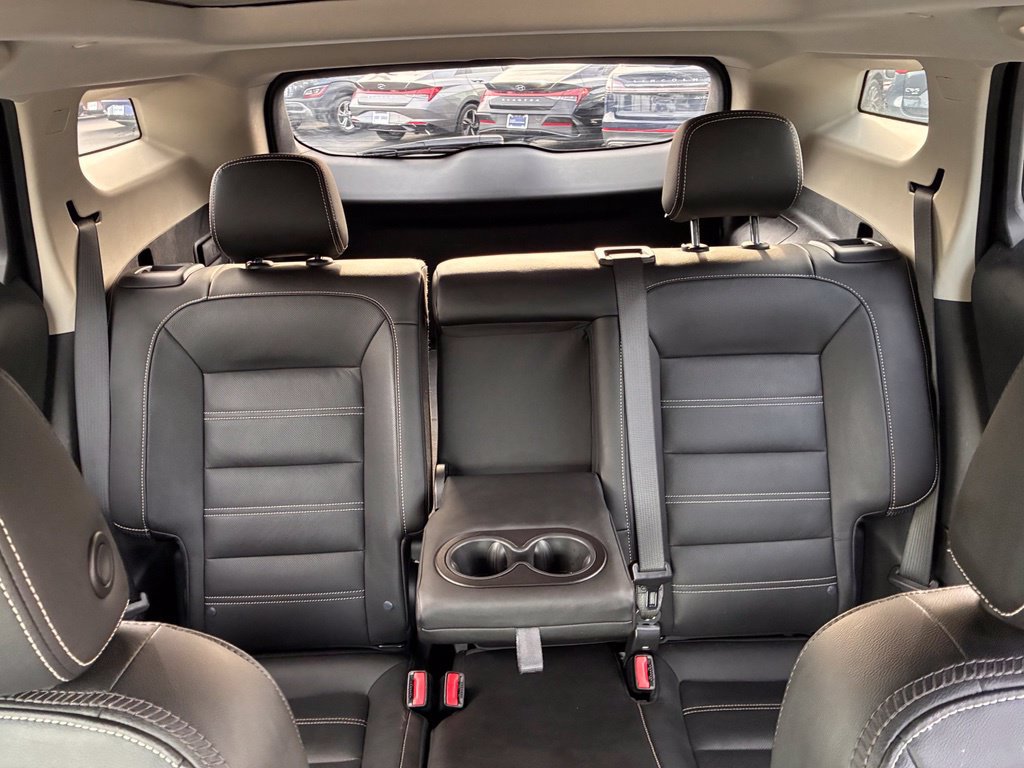 Used 2023 GMC Terrain Denali AWD/4WD image 19