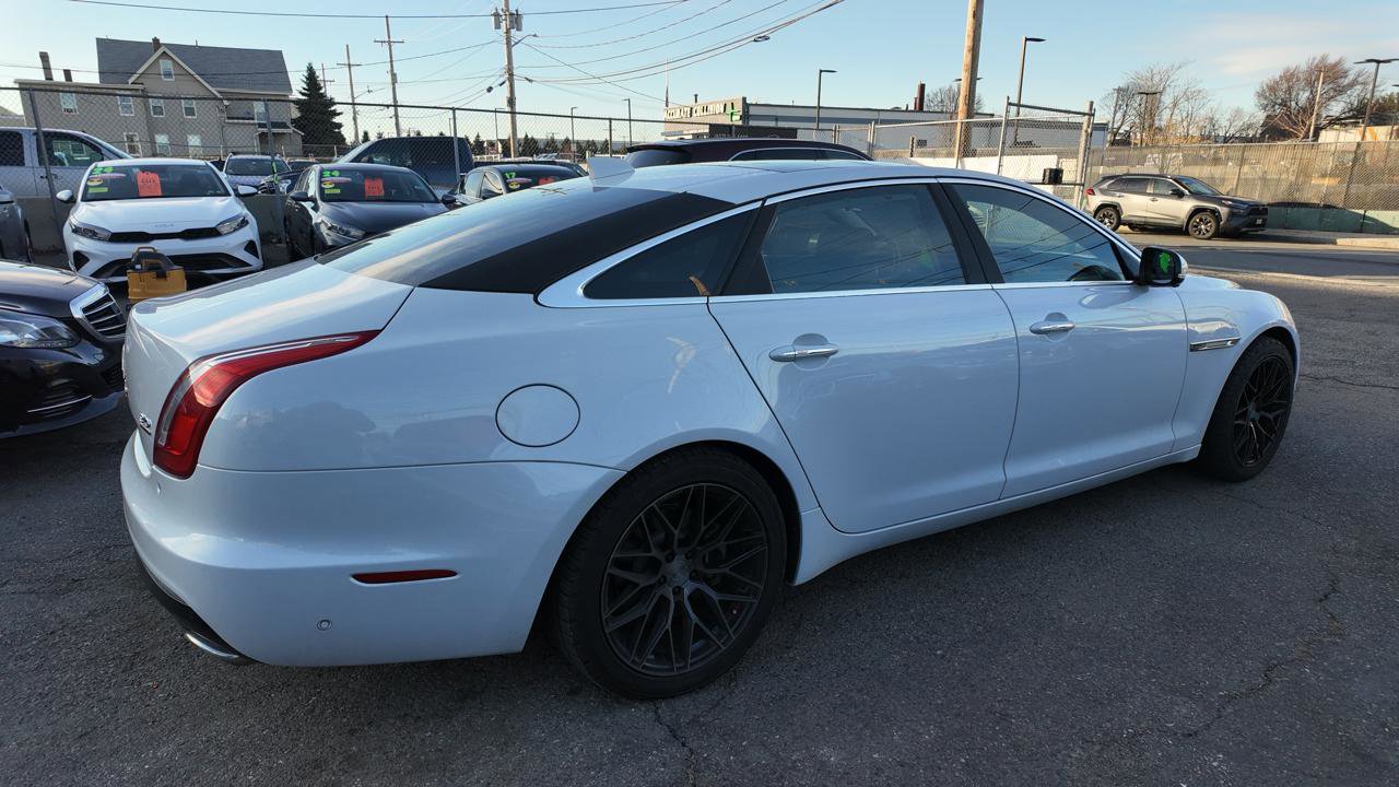Used 2016 Jaguar XJ L Portfolio image 4