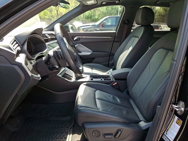 Certified 2023 Audi Q3 2.0T Premium w/ Convenience Package AWD/4WD image 13