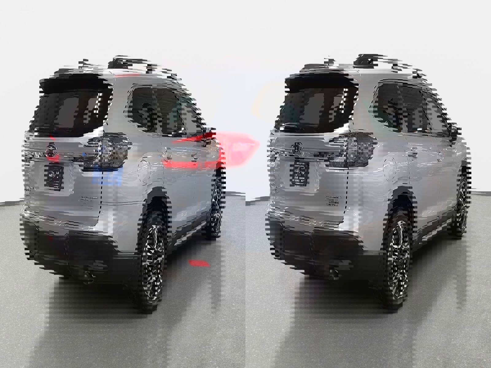 Used 2024 Subaru Ascent Limited image 5