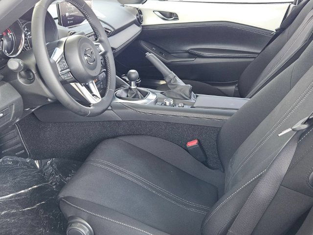 New 2026 MAZDA MX-5 Miata Club w/ Interior Package RWD image 14