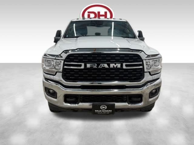 Used 2023 RAM 3500 Big Horn w/ Level 1 Equipment Group AWD/4WD image 2