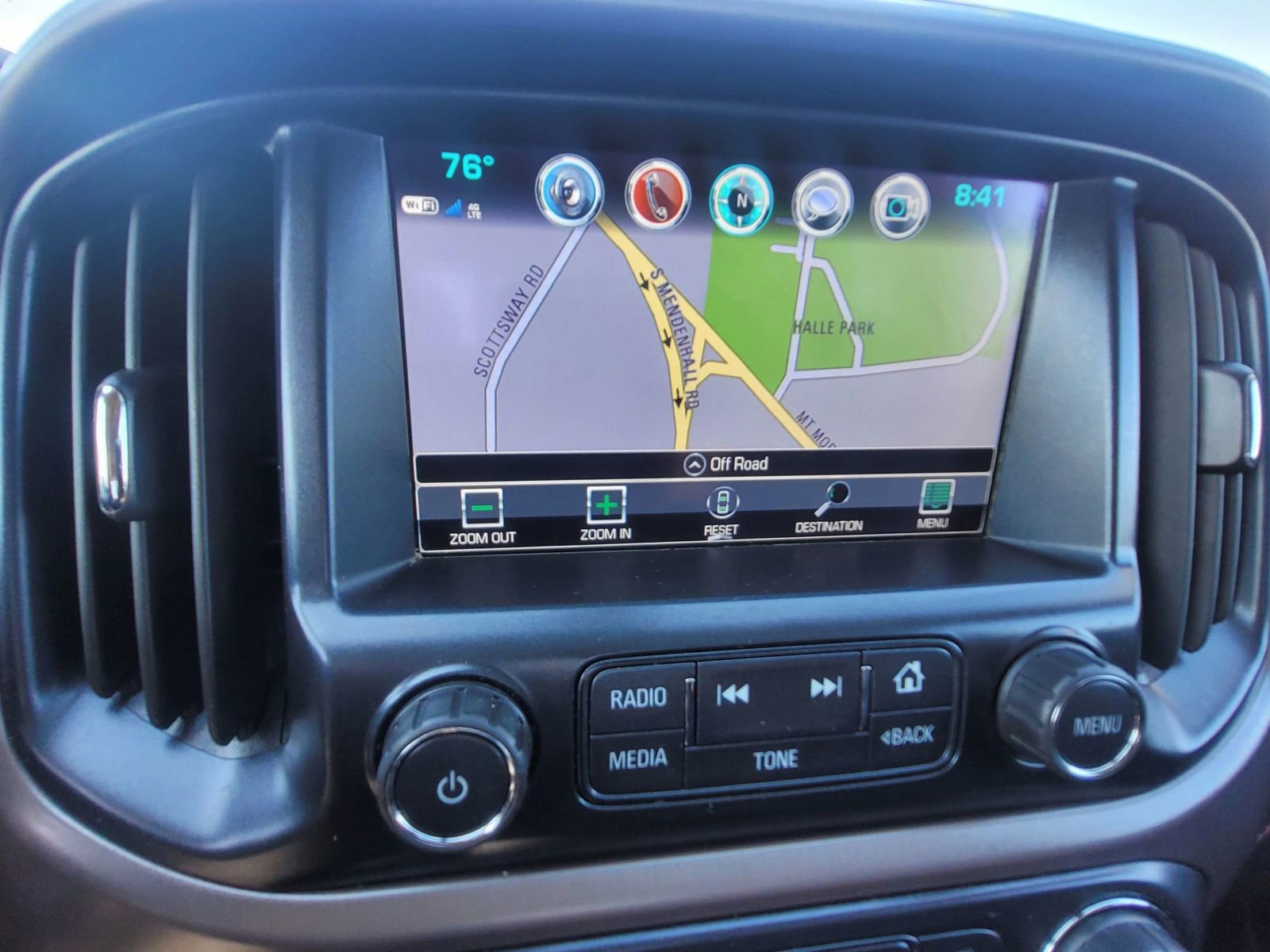 Used 2018 GMC Canyon All Terrain w/ Trailering Package AWD/4WD image 14