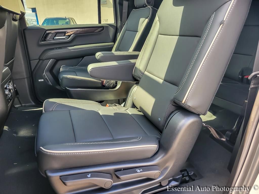New 2026 GMC Yukon XL Elevation w/ Elevation Premium Package image 12