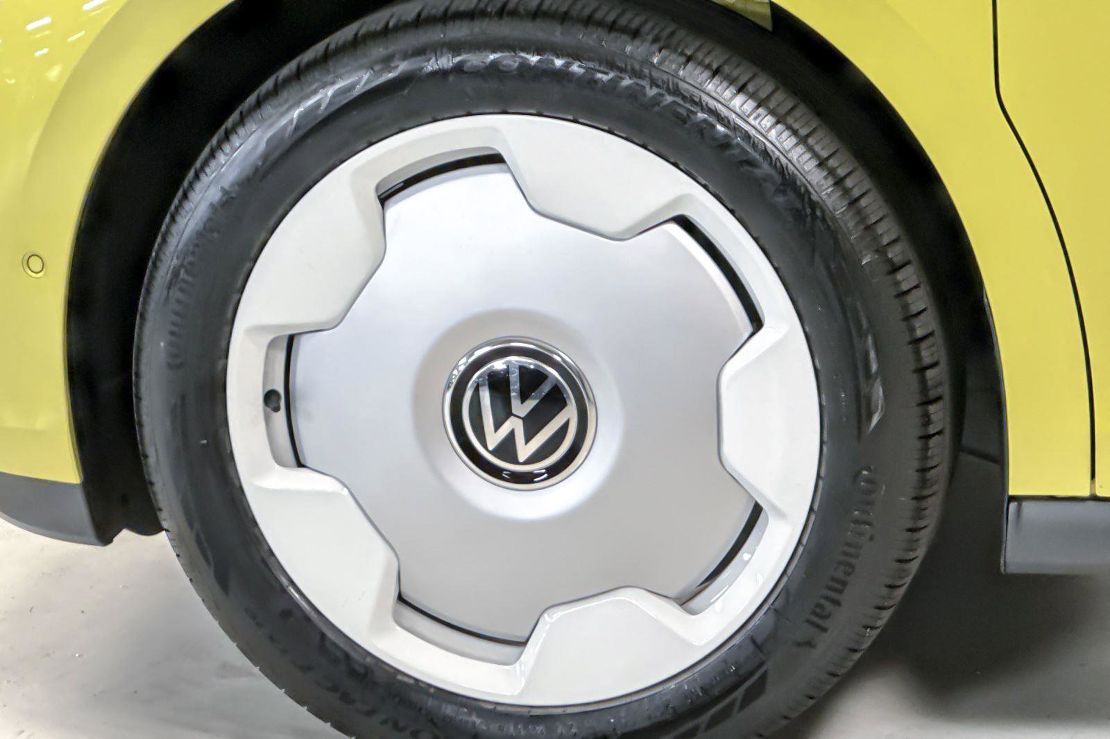 New 2025 Volkswagen ID. Buzz 1st Edition image 25