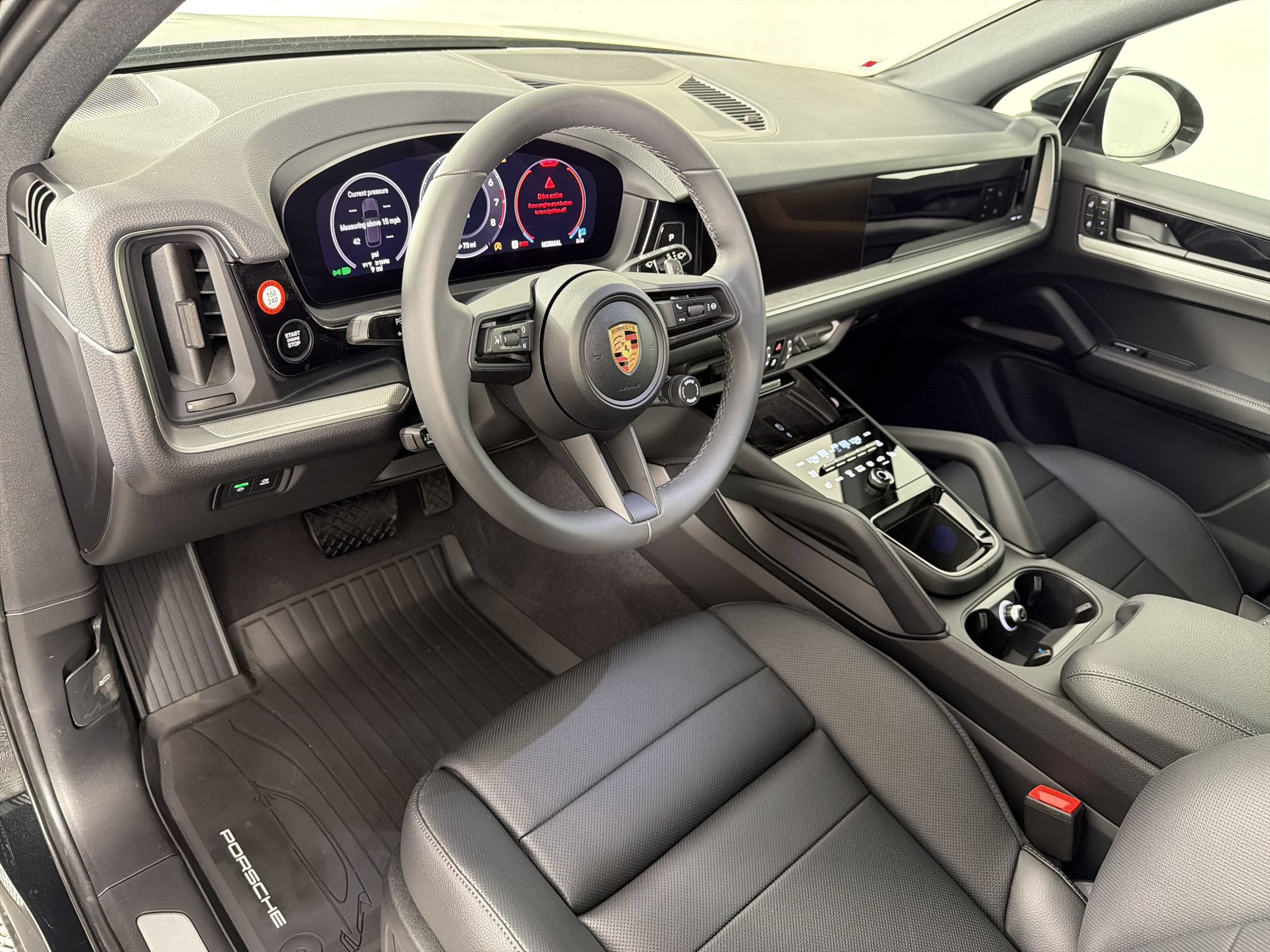Used 2026 Porsche Cayenne AWD/4WD image 4