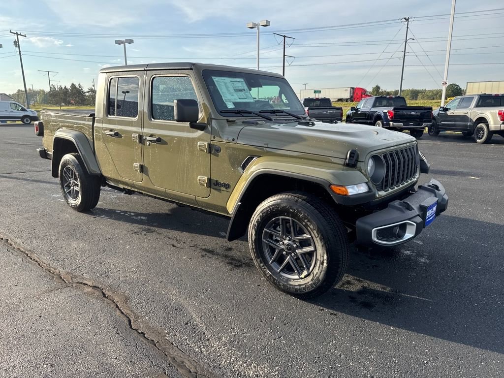 New 2025 Jeep Gladiator Sport w/ Dual Top Group image 7