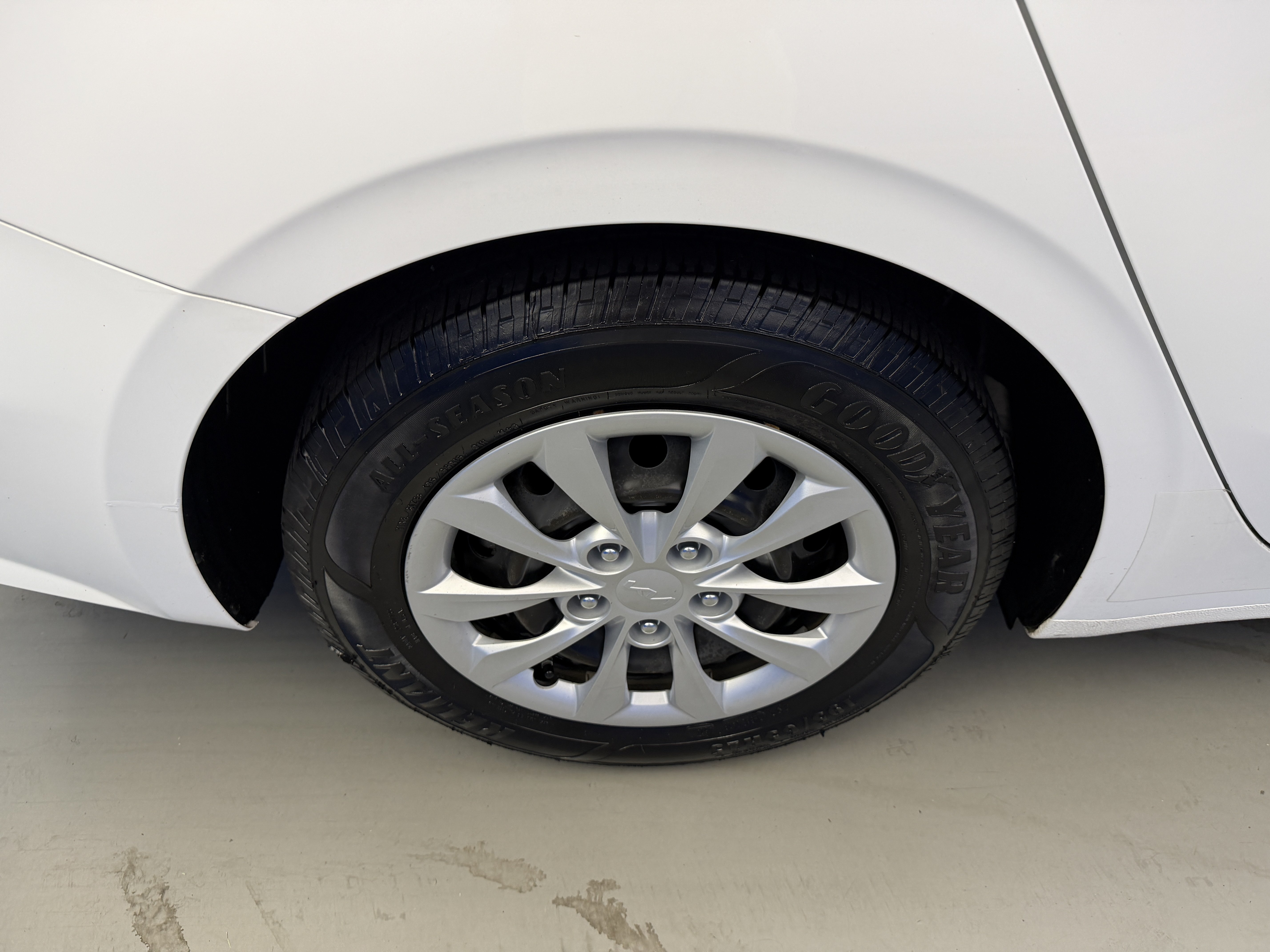 Used 2022 Kia Forte Sedan FWD image 8