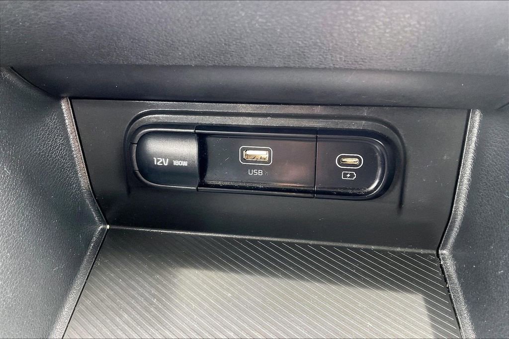 Used 2023 Kia Sportage LX AWD/4WD image 33