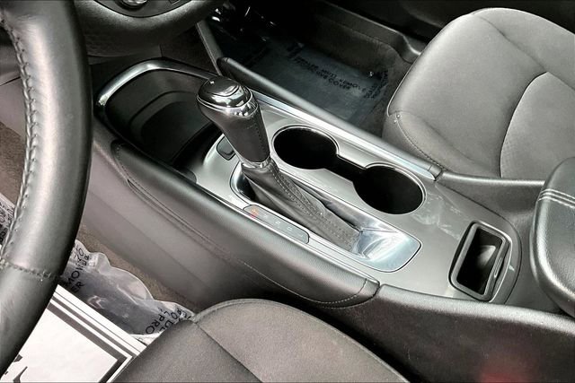 Used 2018 Chevrolet Malibu LT image 13