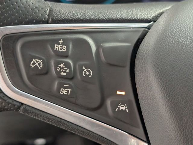 Used 2023 Chevrolet Malibu LT image 16