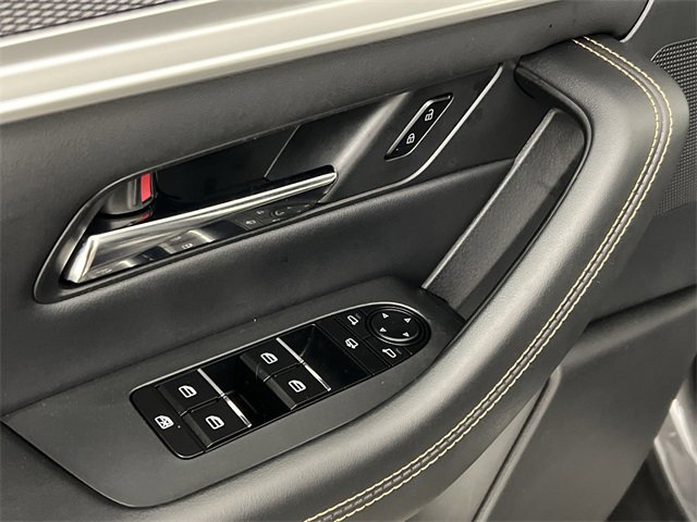 Certified 2025 MAZDA CX-90 3.3 Turbo S w/ Premium Package image 13