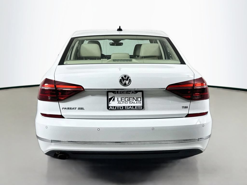 Used 2017 Volkswagen Passat 1.8T SEL Premium FWD image 6