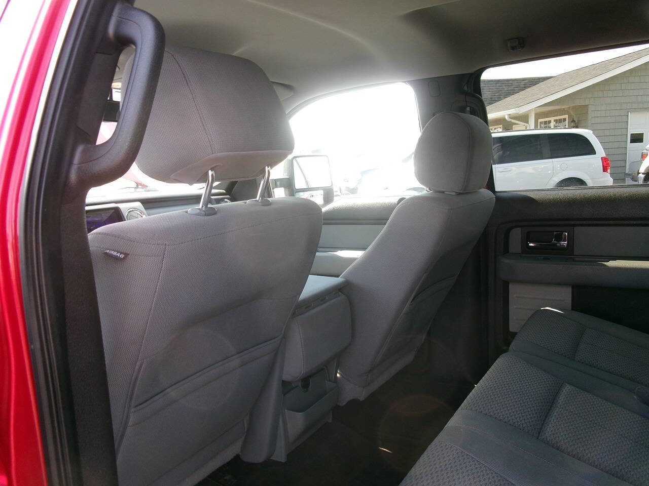 Used 2012 Ford F150 XLT w/ XLT Chrome Pkg AWD/4WD image 23