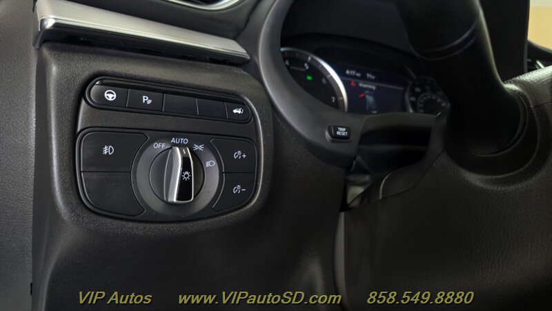 Used 2021 INFINITI QX50 Luxe w/ Appearance Package FWD image 26
