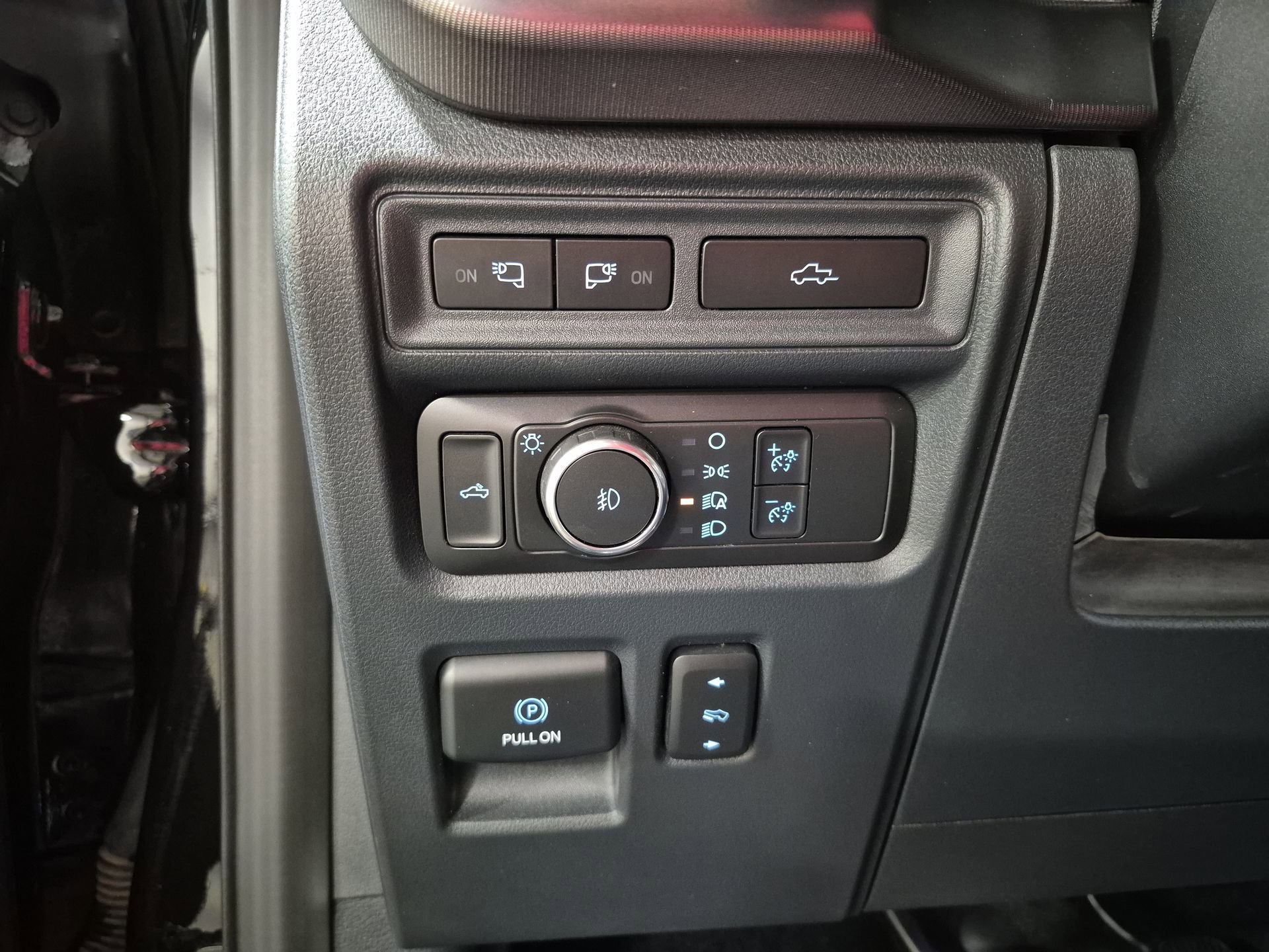 Used 2022 Ford F150 Platinum w/ Equipment Group 701A High image 19