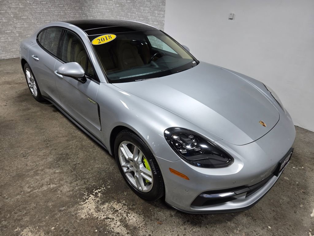 Used 2018 Porsche Panamera 4 image 60