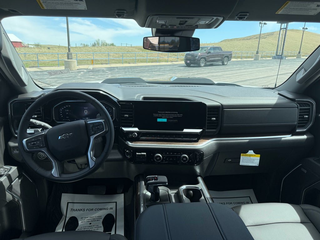 New 2026 Chevrolet Silverado 1500 LT Trail Boss w/ LT Trail Boss Premium Package AWD/4WD image 16