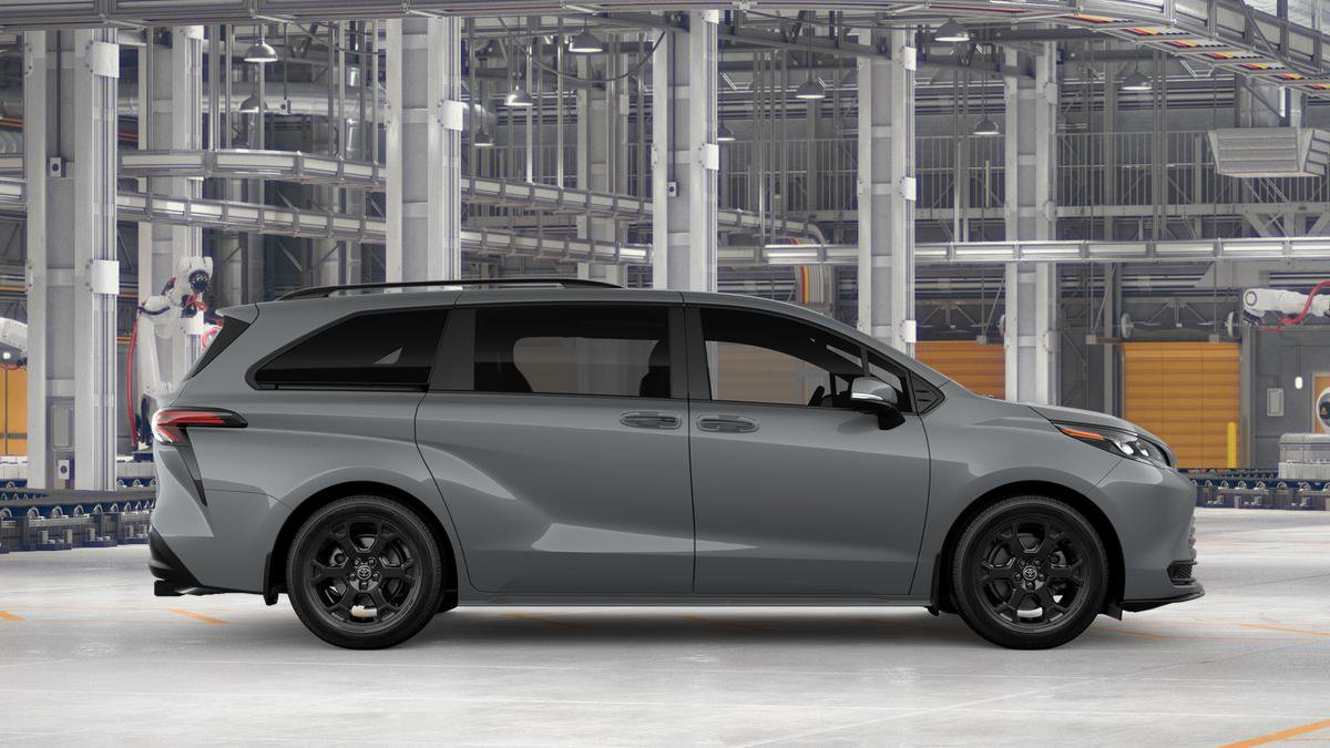 New 2026 Toyota Sienna XLE Woodland Edition image 12