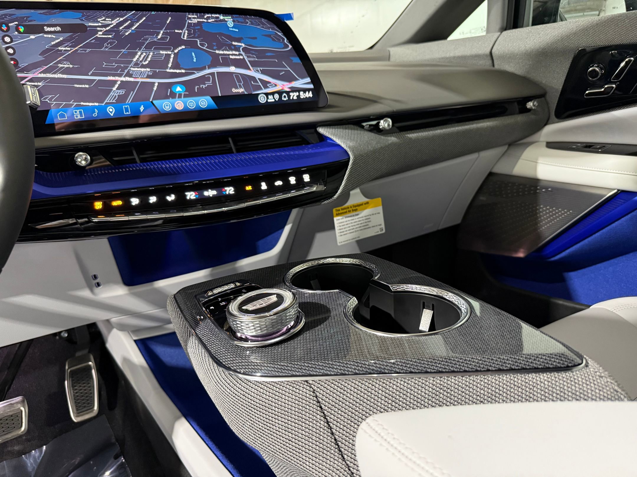 New 2026 Cadillac Optiq Sport 1 image 19