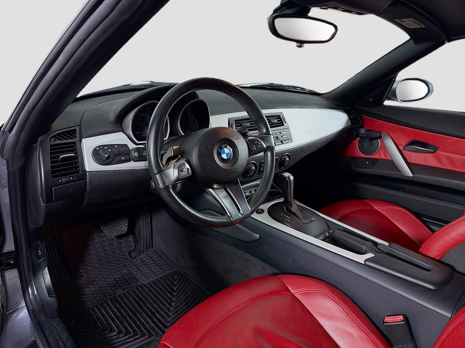 Used 2006 BMW Z4 3.0i image 10