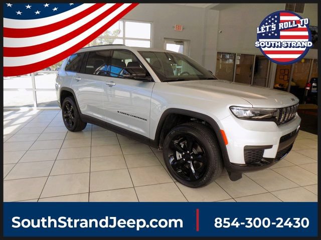 New 2024 Jeep Grand Cherokee L Altitude AWD/4WD image 1