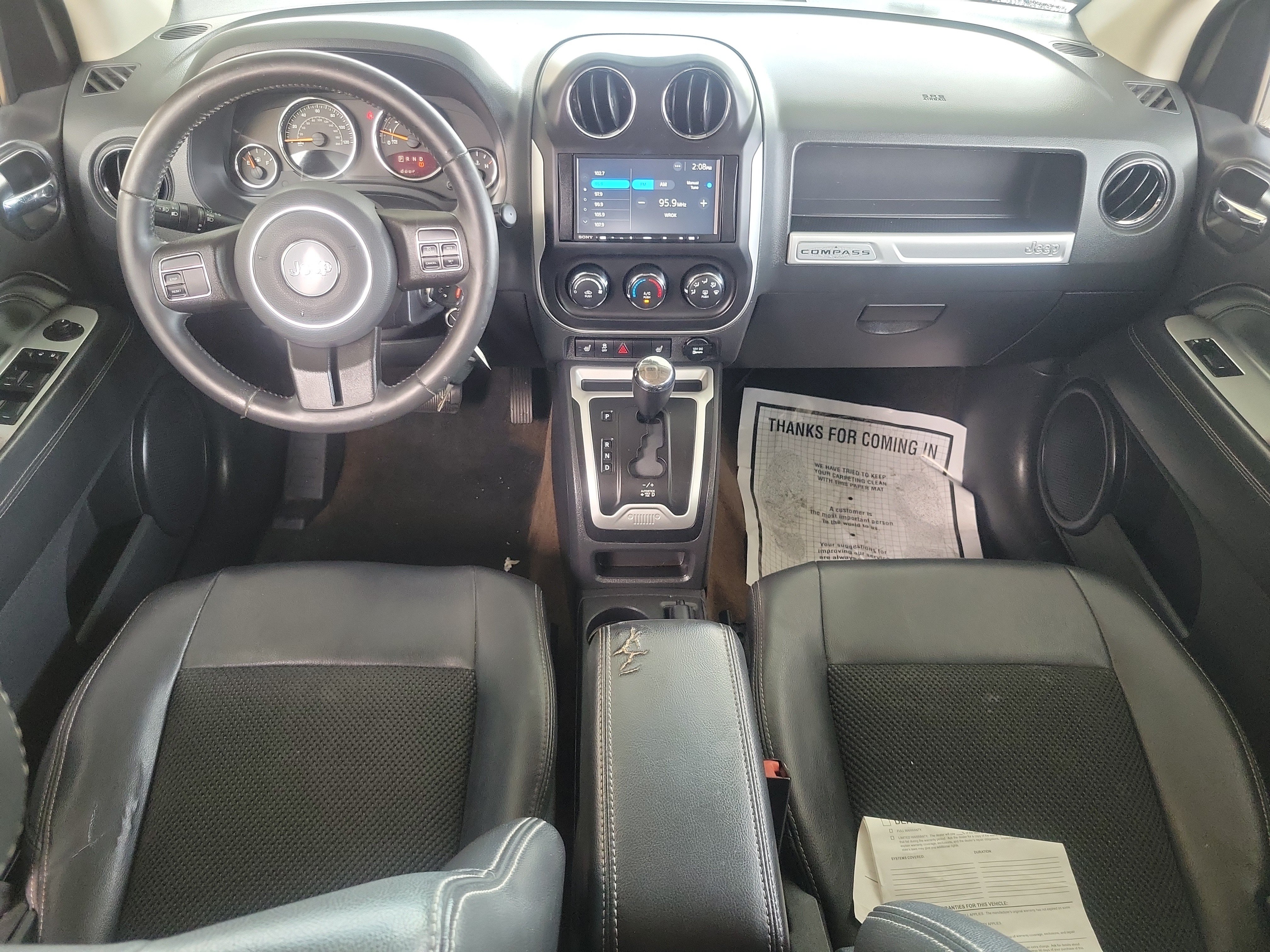Used 2014 Jeep Compass Latitude w/ Sun/Sound Group FWD image 9