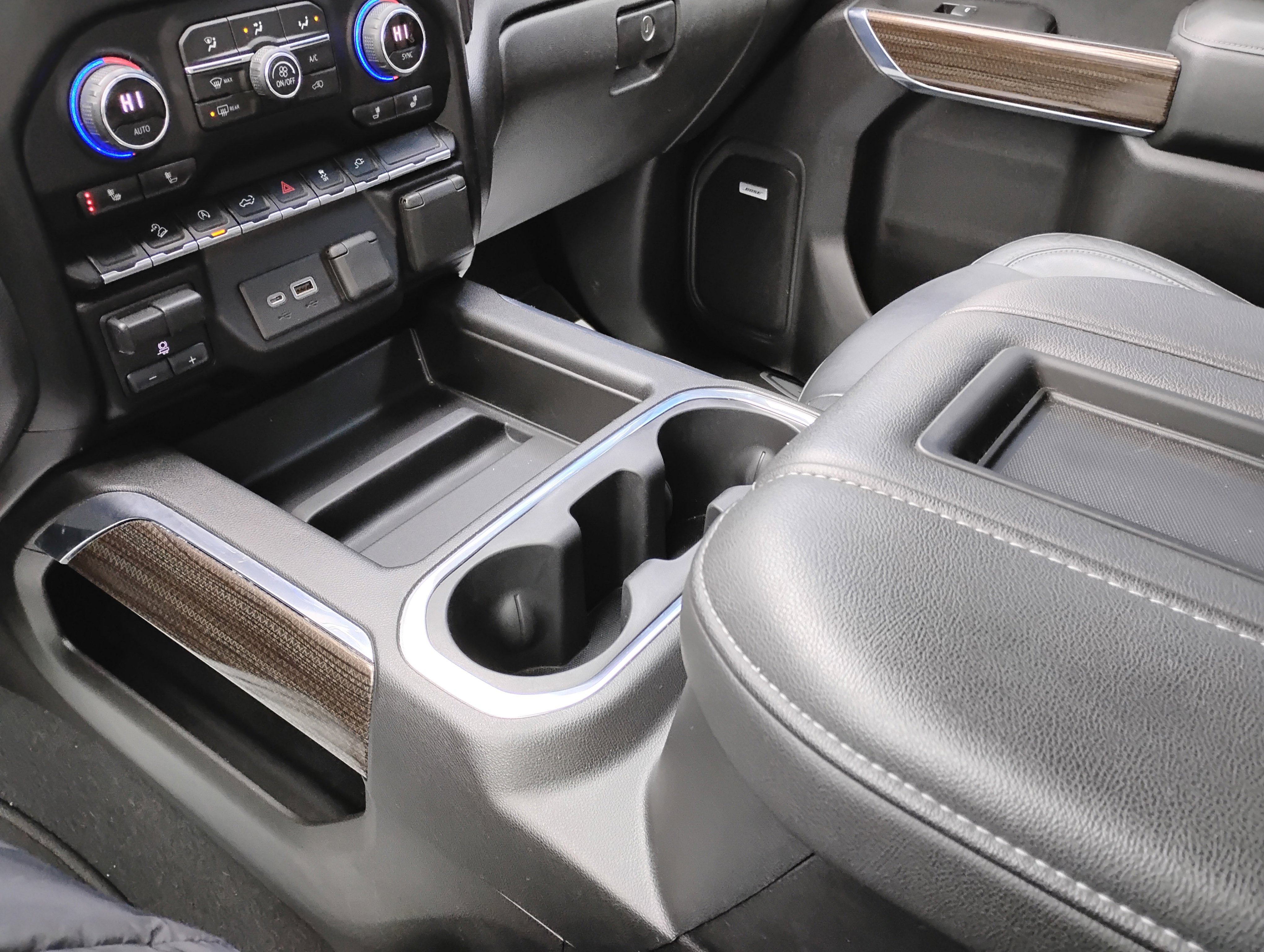 Used 2020 Chevrolet Silverado 1500 LT Trail Boss image 13