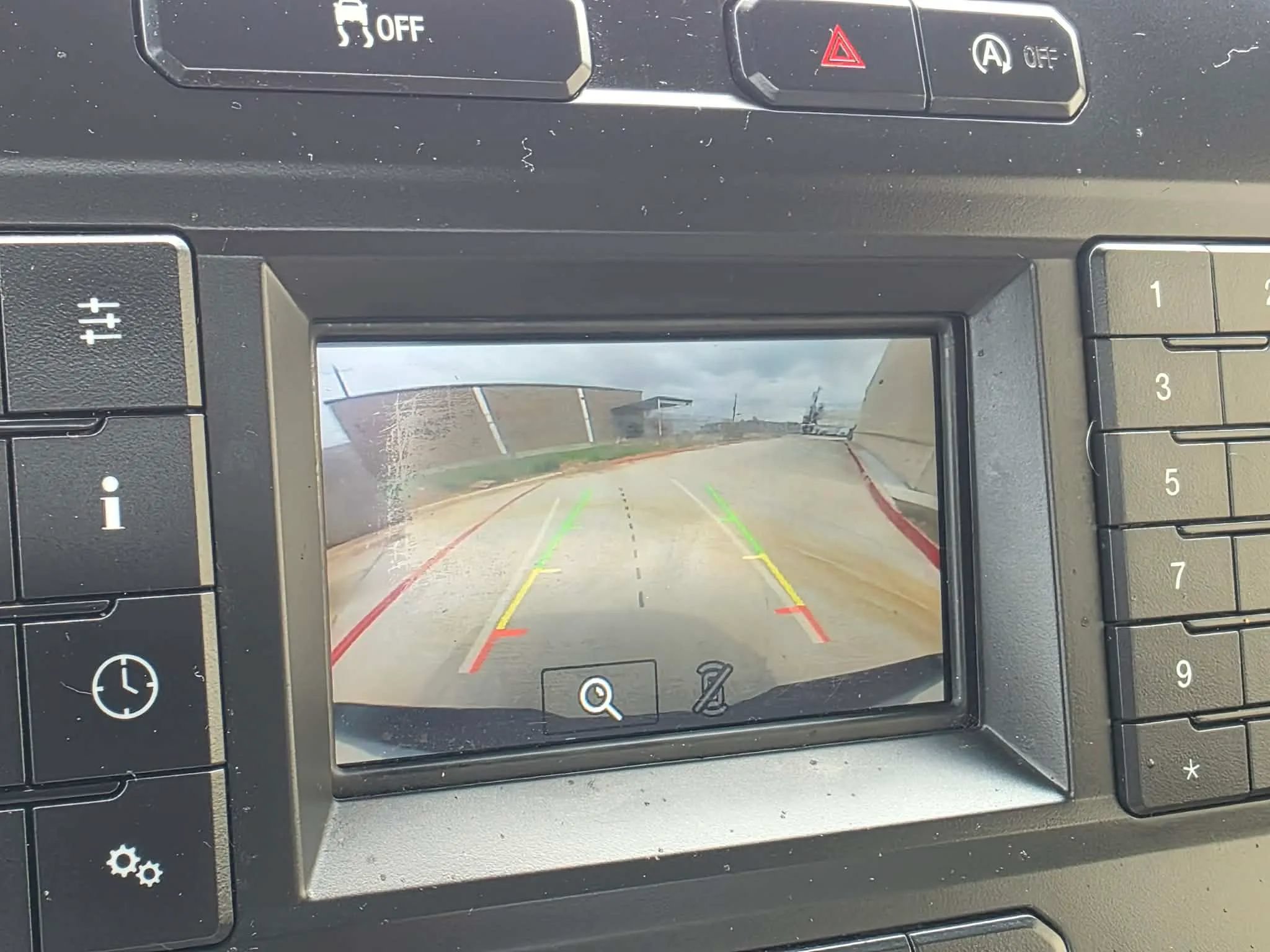 Used 2018 Ford F150 XL w/ Equipment Group 101A Mid RWD image 17