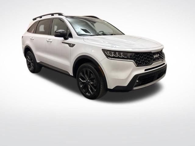 Certified 2022 Kia Sorento X-Line EX AWD/4WD image 3