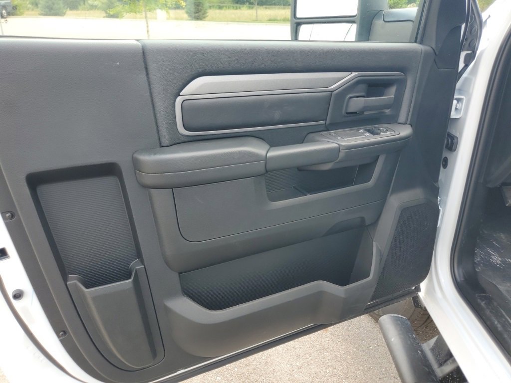 New 2026 RAM 3500 Tradesman image 8