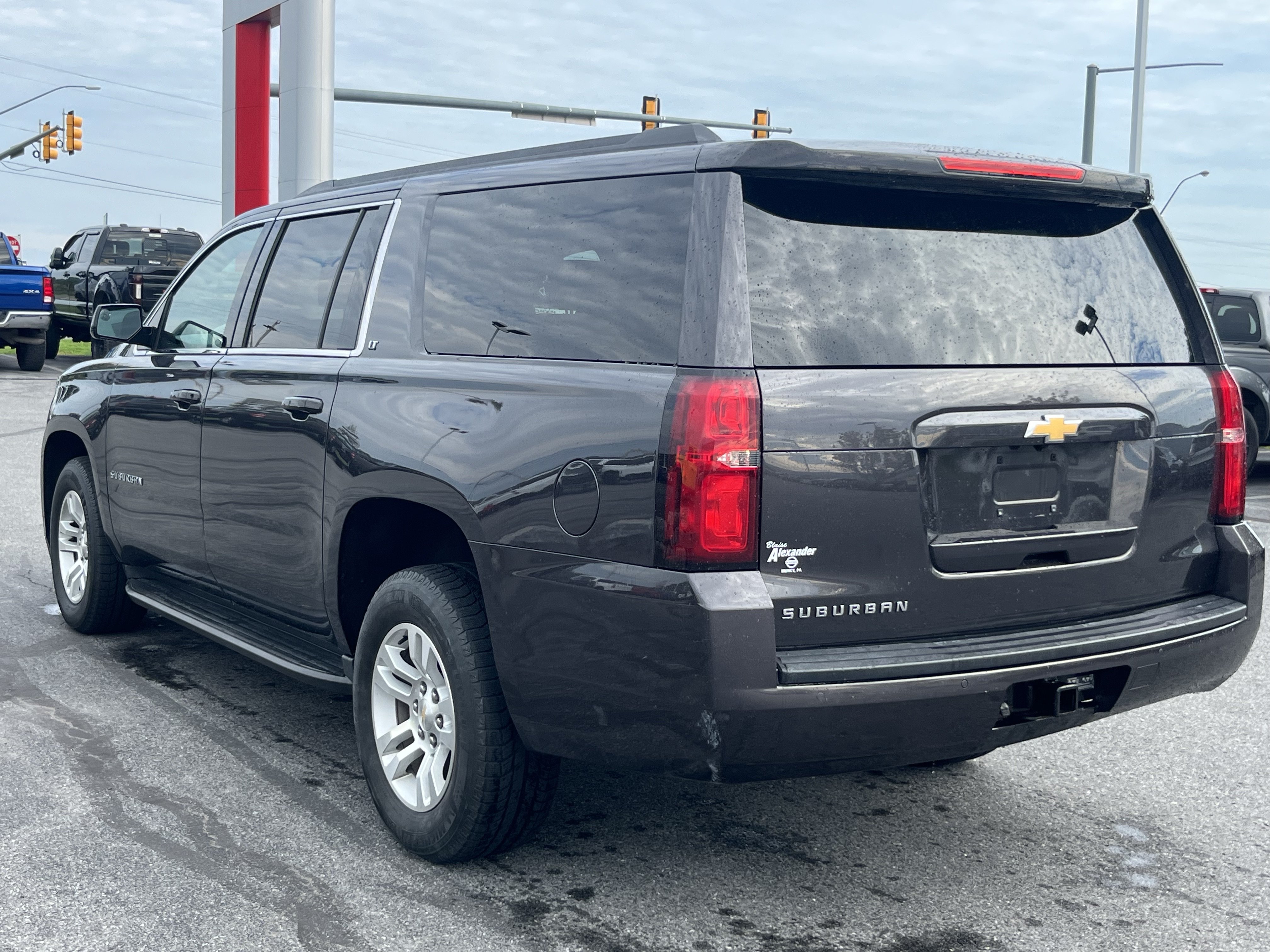 Used 2016 Chevrolet Suburban LT AWD/4WD image 9