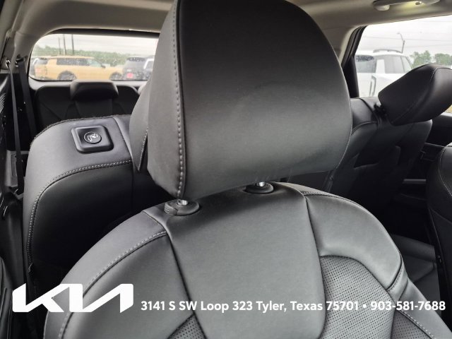 Certified 2025 Kia Sorento SX AWD/4WD image 14
