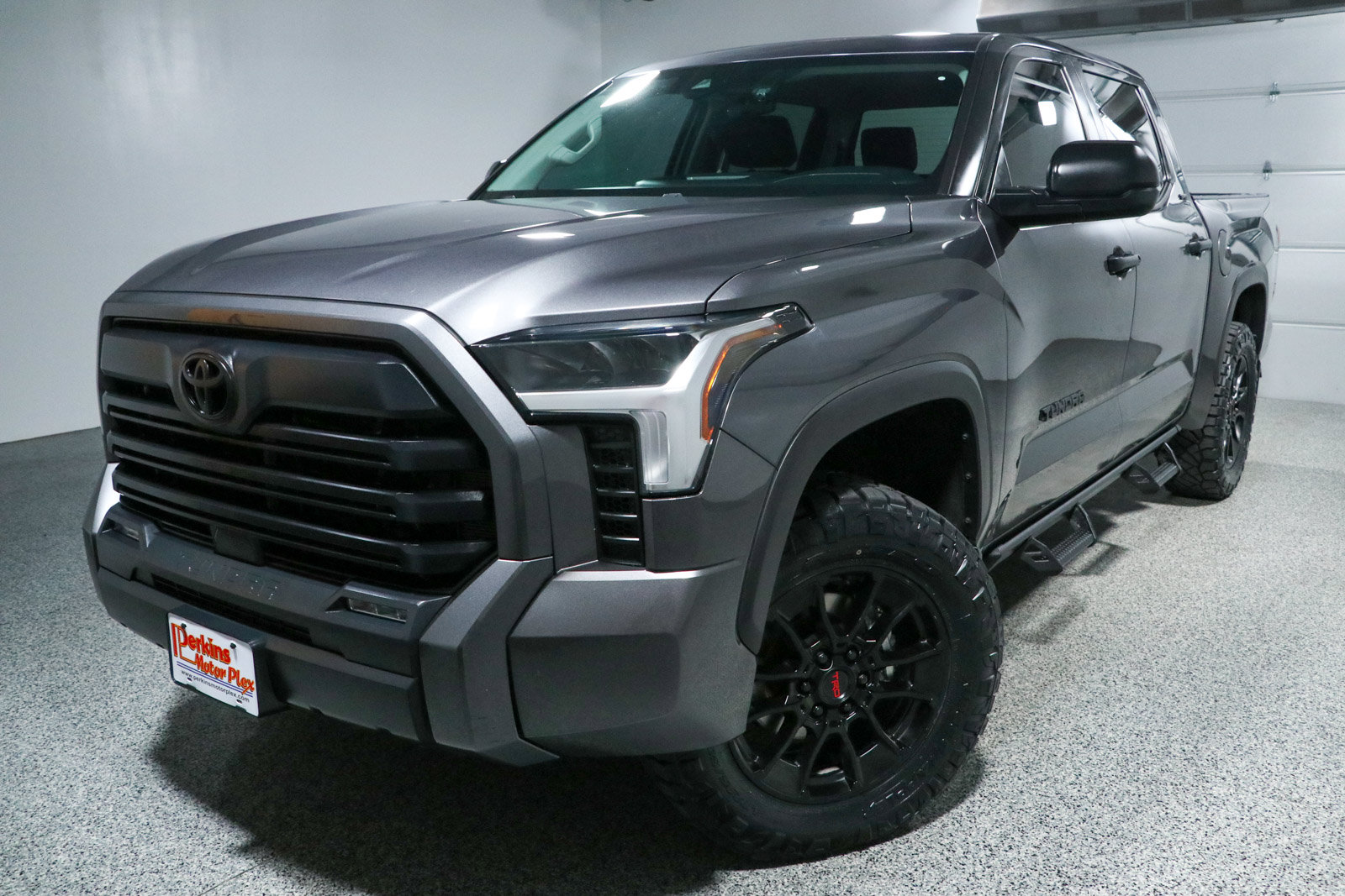 Used 2024 Toyota Tundra SR5 AWD/4WD image 31