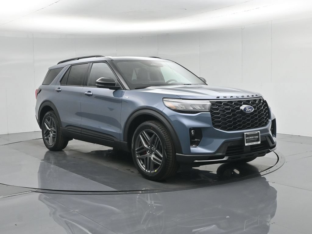 New 2026 Ford Explorer ST-Line w/ ST-Line Street Pack AWD/4WD image 57