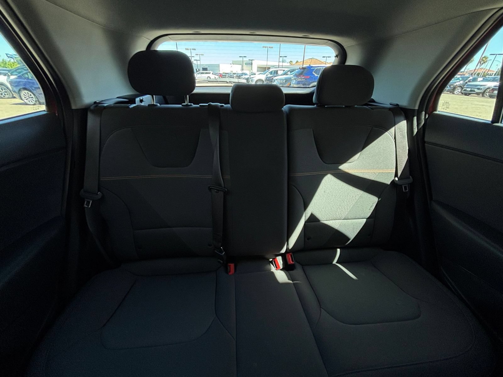 Used 2026 Kia Niro LX FWD image 36