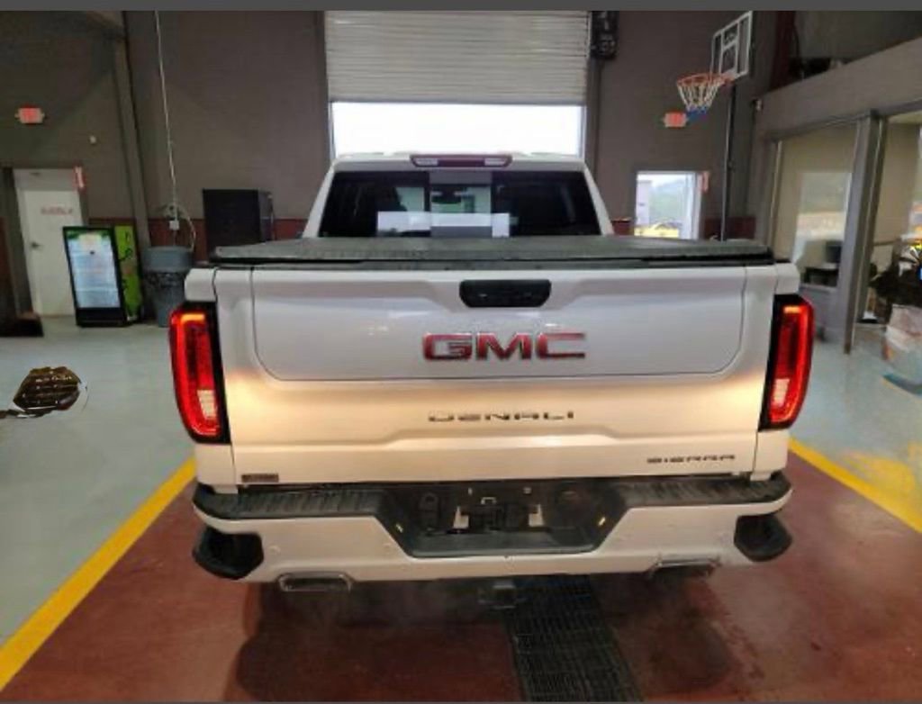 Used 2021 GMC Sierra 1500 Denali w/ Denali Premium Package image 8