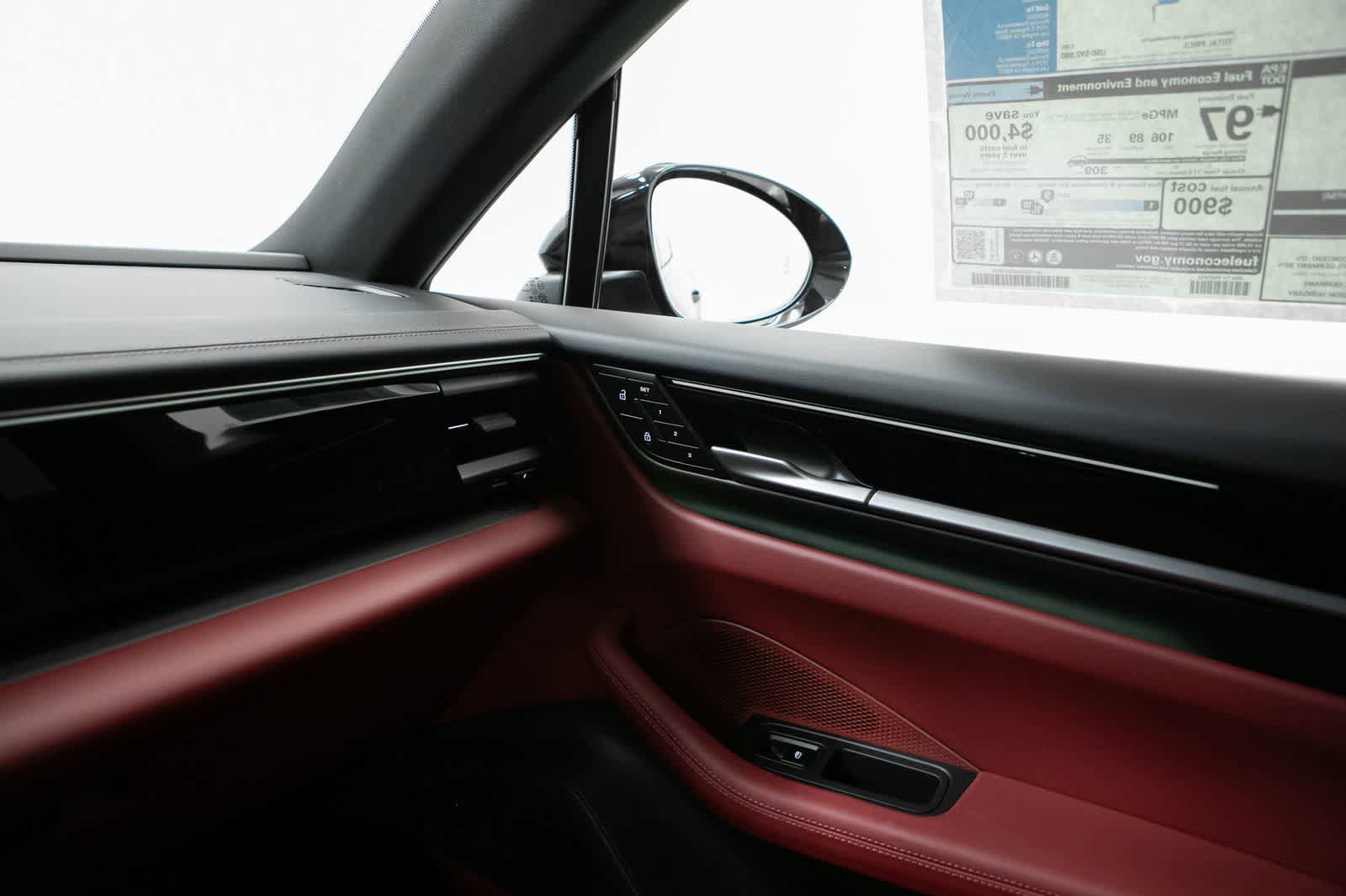 New 2026 Porsche Macan Electric RWD image 30