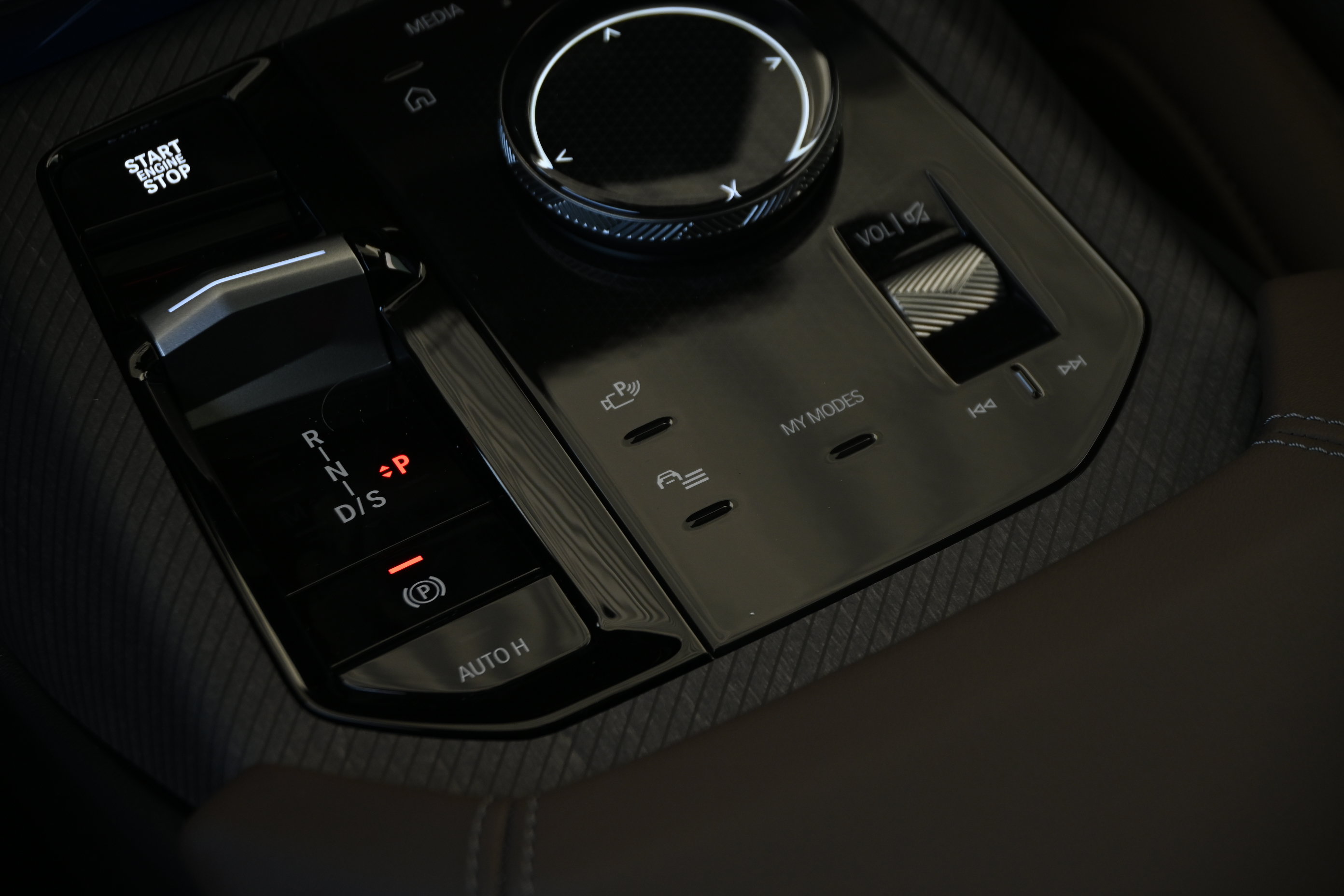 New 2026 BMW X3 xDrive30i AWD/4WD image 19