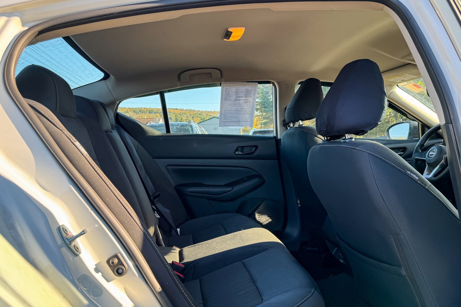 Used 2024 Nissan Altima 2.5 SV image 11