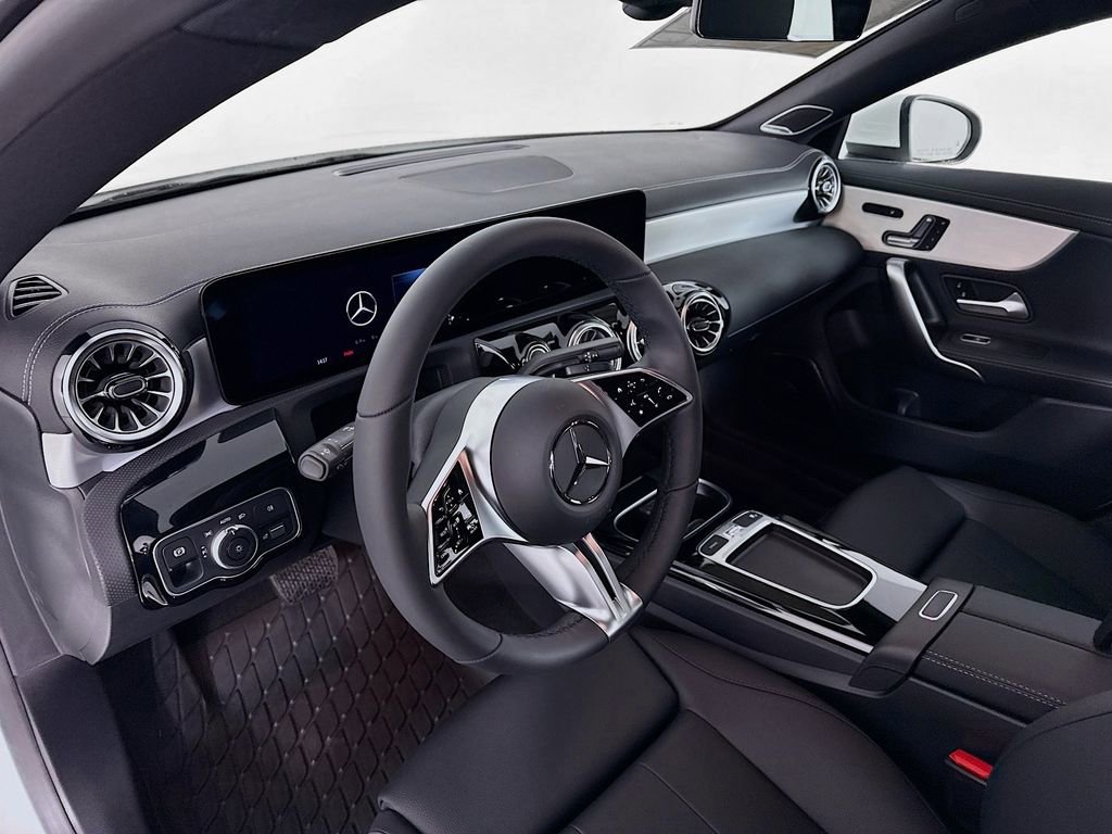 Used 2026 Mercedes-Benz CLA 250 4MATIC image 4