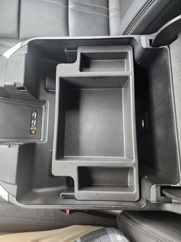 Certified 2024 Chevrolet Silverado 1500 High Country w/ High Country Premium Package image 46