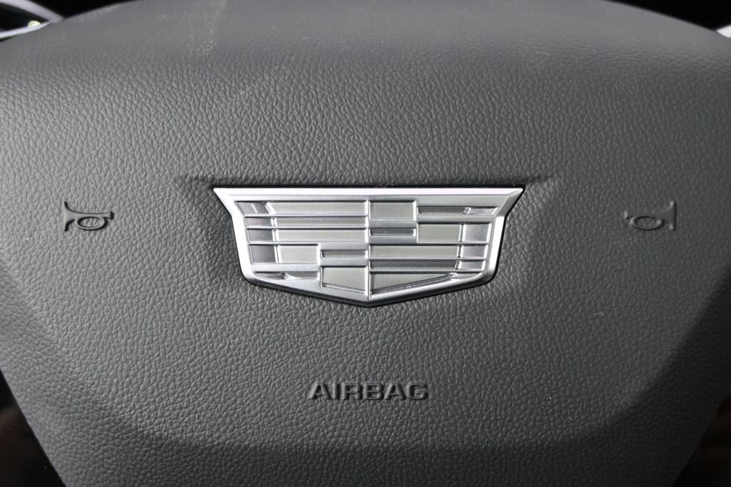 New 2026 Cadillac Optiq Sport 1 w/ LPO, Floor Liner Package AWD/4WD image 34