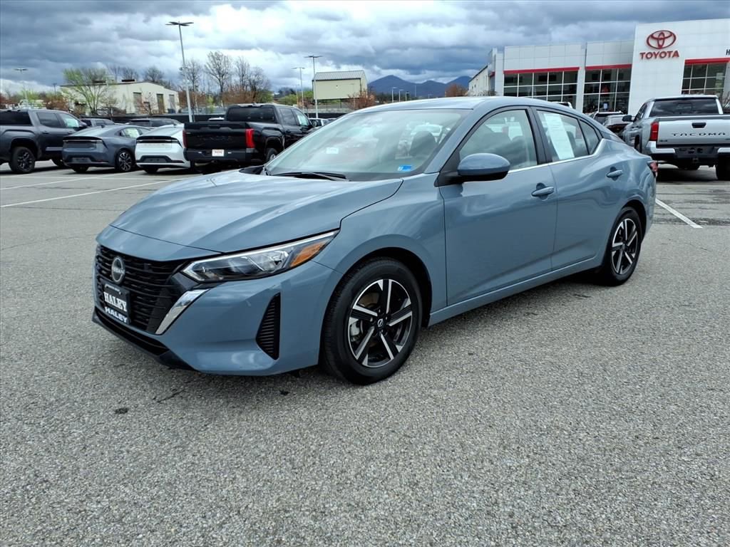 Used 2024 Nissan Sentra SV image 9
